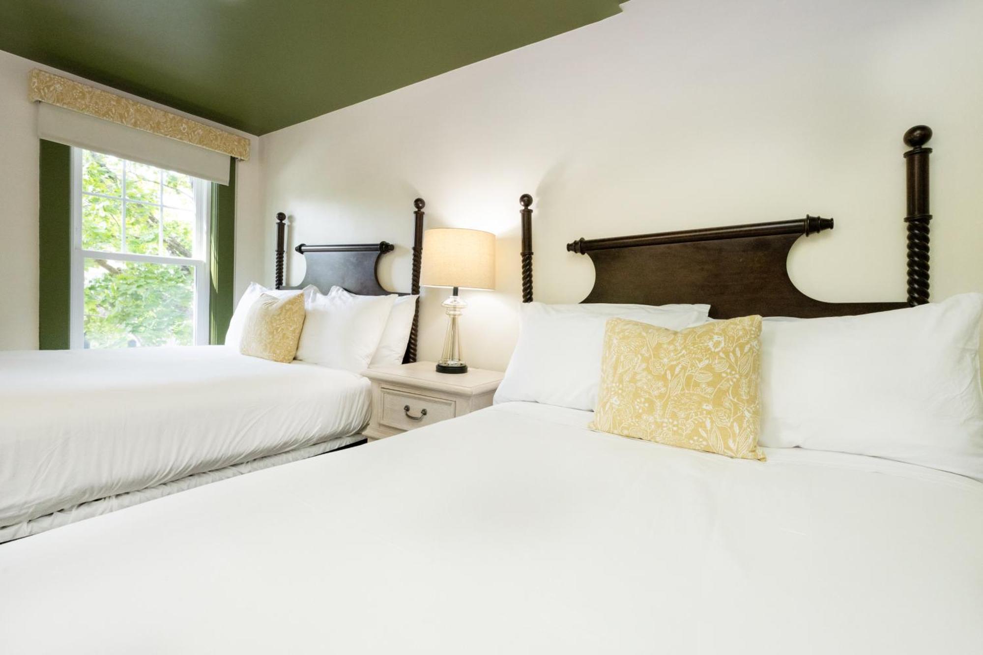 The Constance By The Lenox Collection Hotel Exterior photo